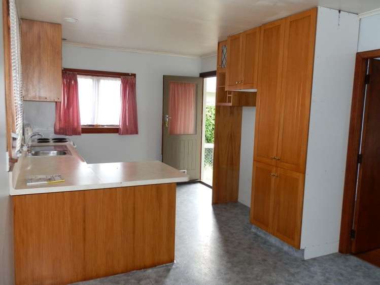 217 Revell Street Hokitika_1