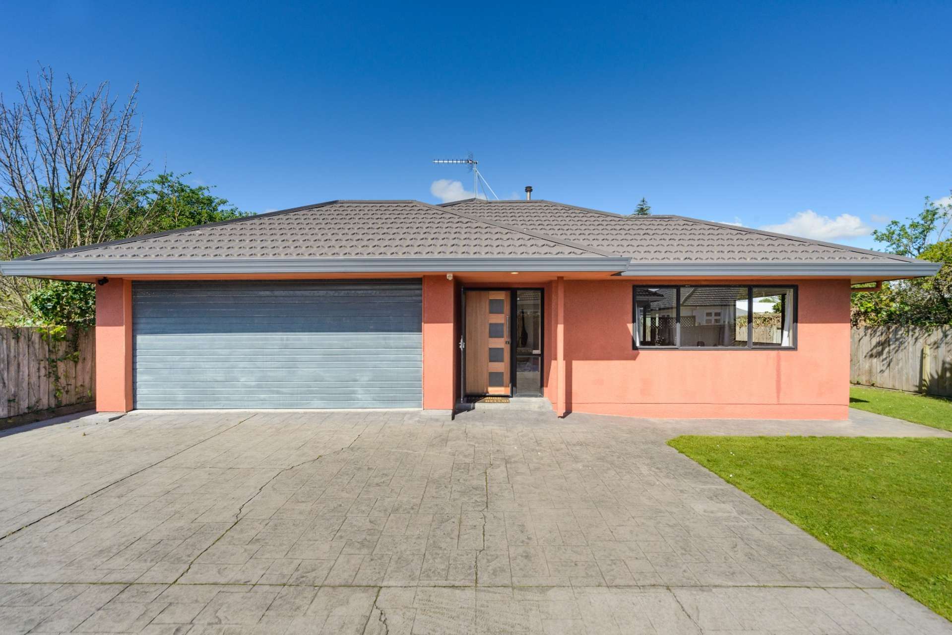 20a East Street 2145_0