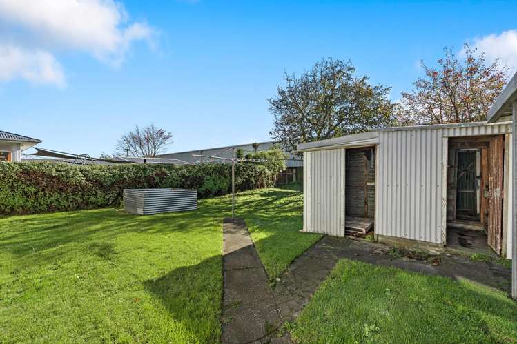 29 Railway Crescent Masterton_13
