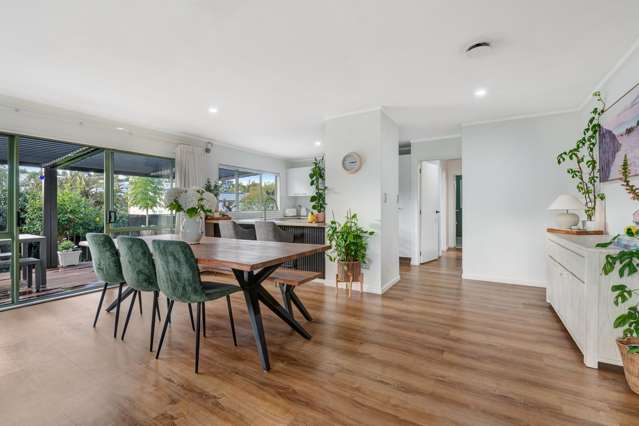 2/1 Langton Road Stanmore Bay_3