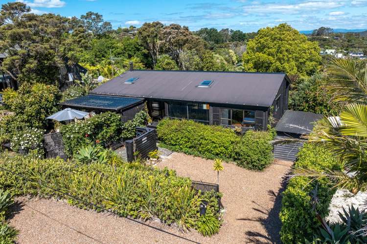 21 Hauraki Road Oneroa_1