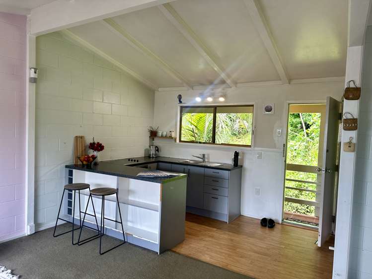 280F Motutara Road Muriwai Beach_5