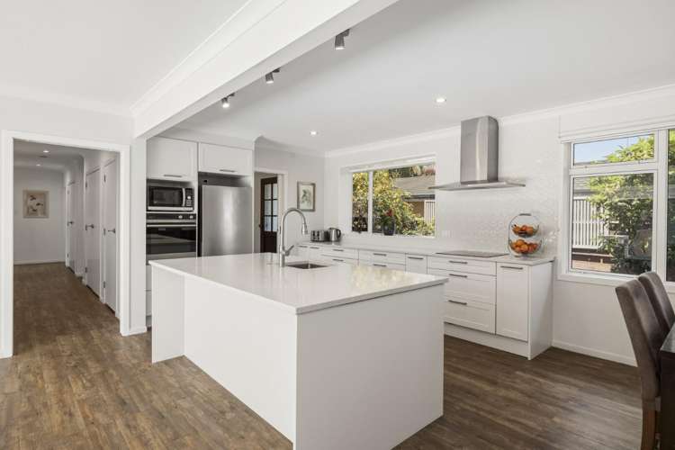 16 Shelley Street Otumoetai_2