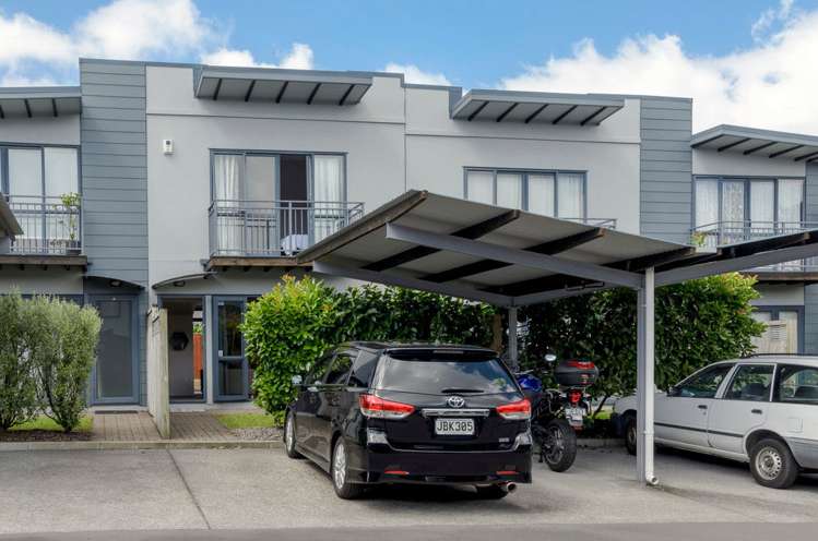 10/8 Soljak Place Mount Albert_13