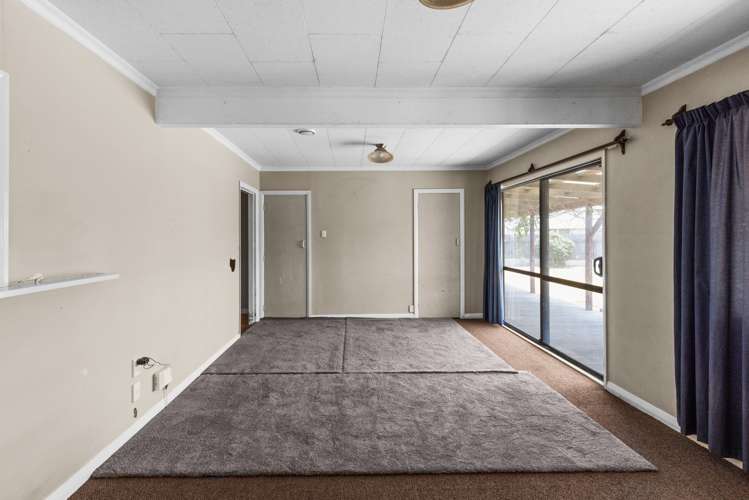 322 Montgomery Place Raureka_7