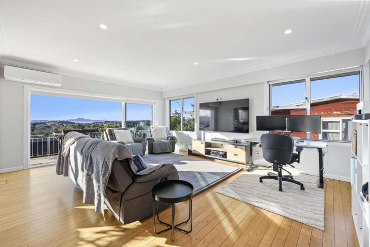 73 Bradbury Road Botany Downs_6