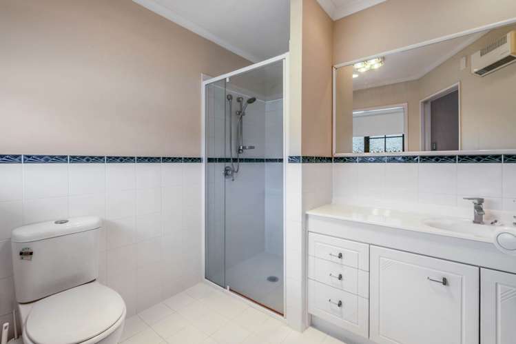 2 Chelsea Court Bethlehem_13