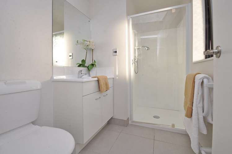 73 Keri Vista Rise Papakura_9