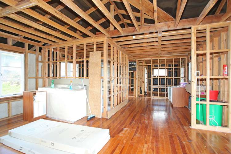 52 Ronald Avenue Glenbrook_3