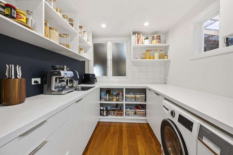 1-9 Deirdre Place Titirangi_10