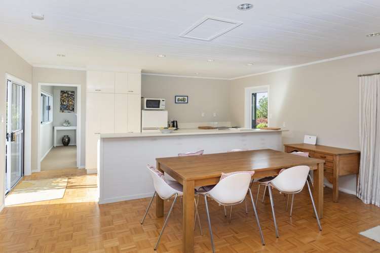 24 and 26 Ngaio Grove Duvauchelle_4
