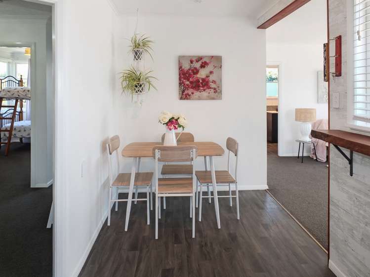 15 Andrews Street Foxton Beach_7