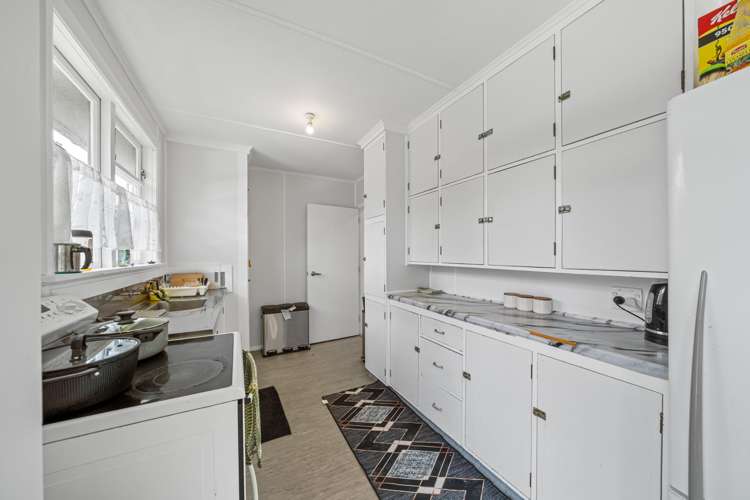 12 Ngahue Crescent Elsdon_4