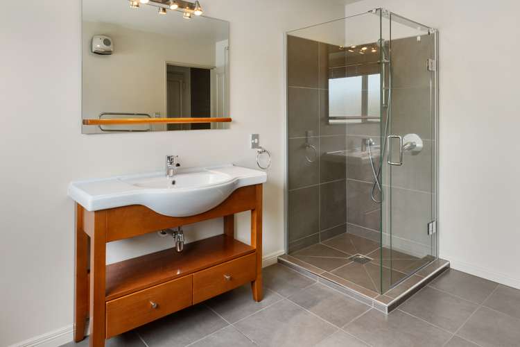 6 Spring Haven Place Springlands_17