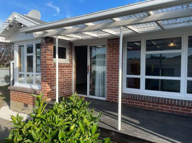 8 Robin Street Burwood_3