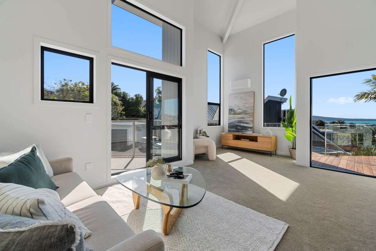 1/95 Rukutai Street_3