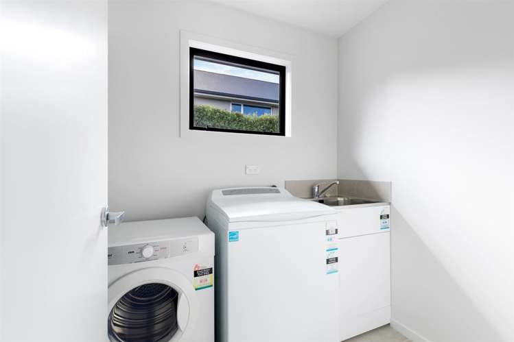 35 Suburb Street Queenstown_19