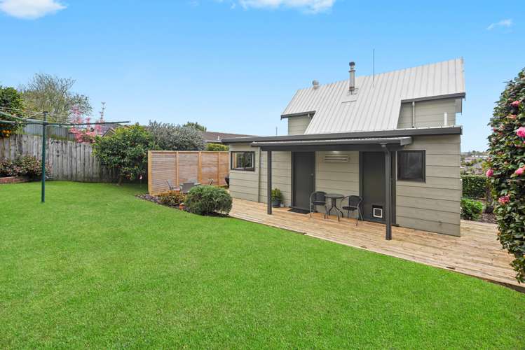 29 Glendale Drive Dinsdale_15