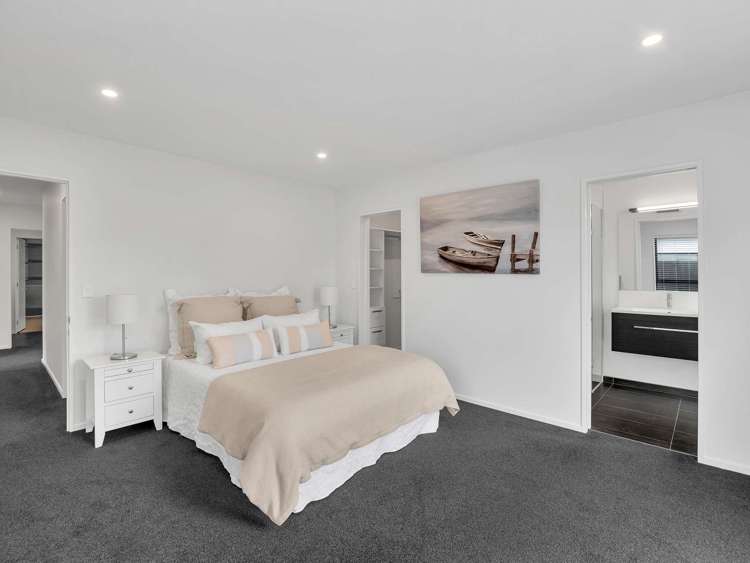 8 Hungerford Drive Rolleston_16