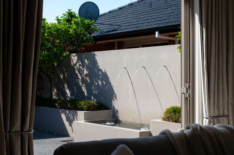 75 Huntington Drive Huntington_9