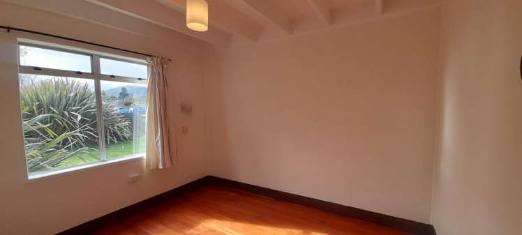 10 Whakaipo Avenue 11209_11