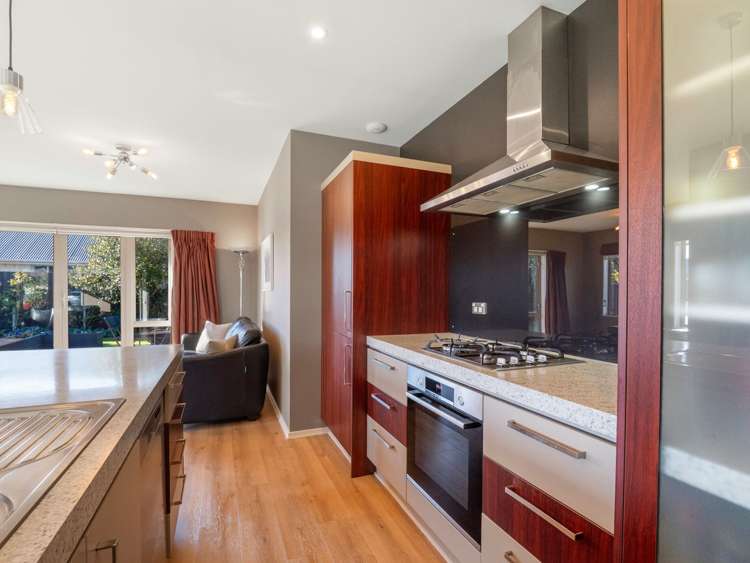 16 Heathridge Place Lincoln_11