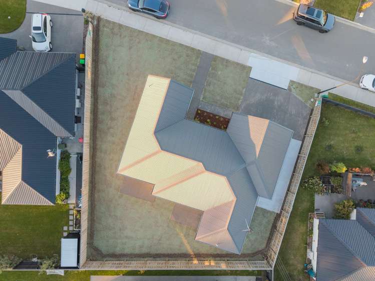 6 Oakleigh Street Woodend_29