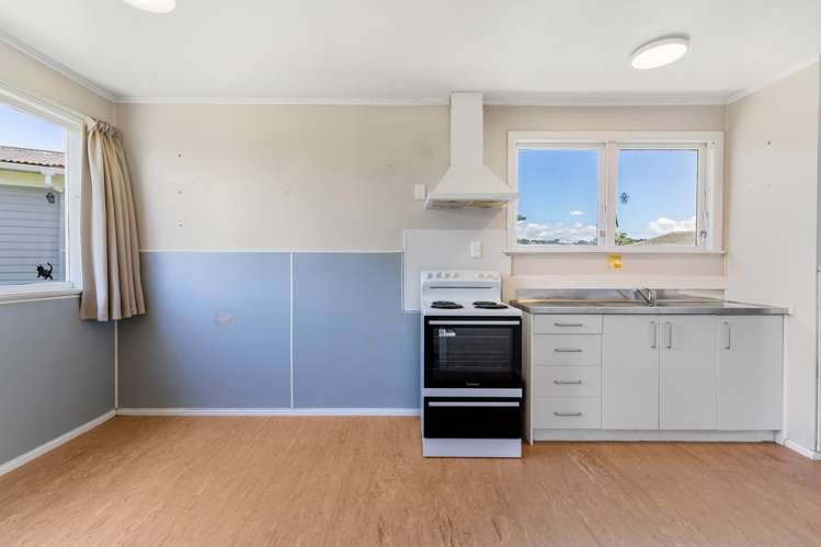 22 President Avenue Papakura_17