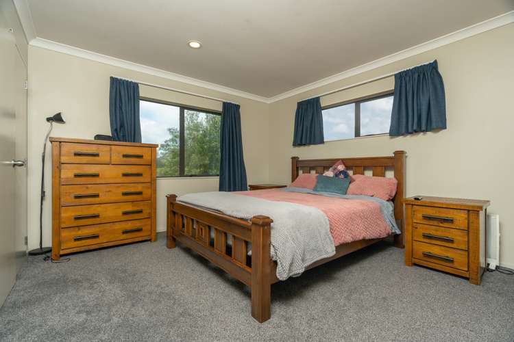 18 Brunner Terrace Kamo_13