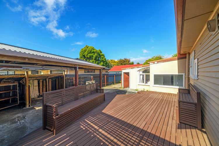 327 Botanical Road West End_15