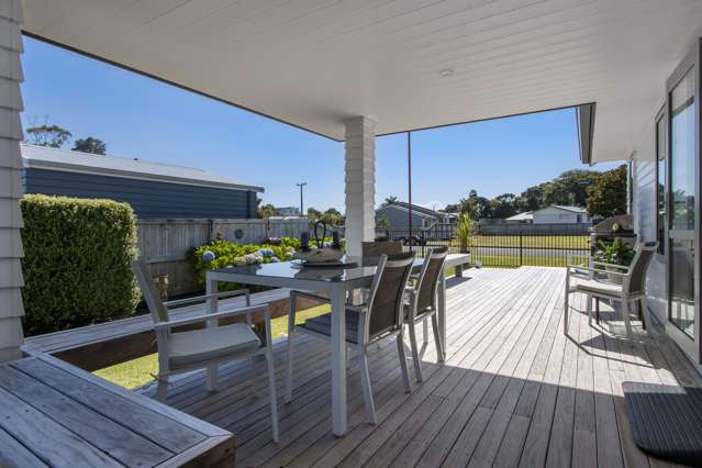 6 Sandleigh Drive Athenree_4