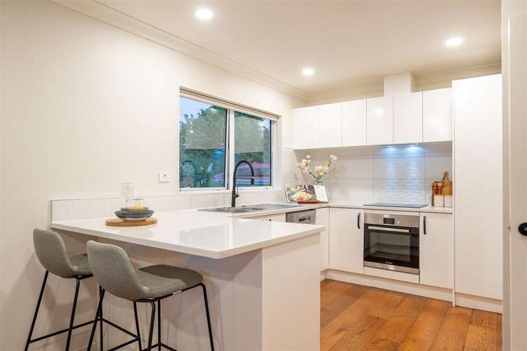 121A Owairaka Avenue Mount Albert_29