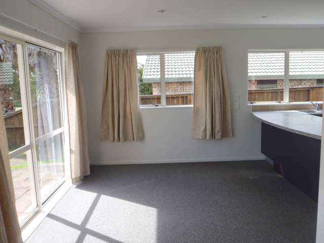 89a Alec Craig Way Gulf Harbour_3