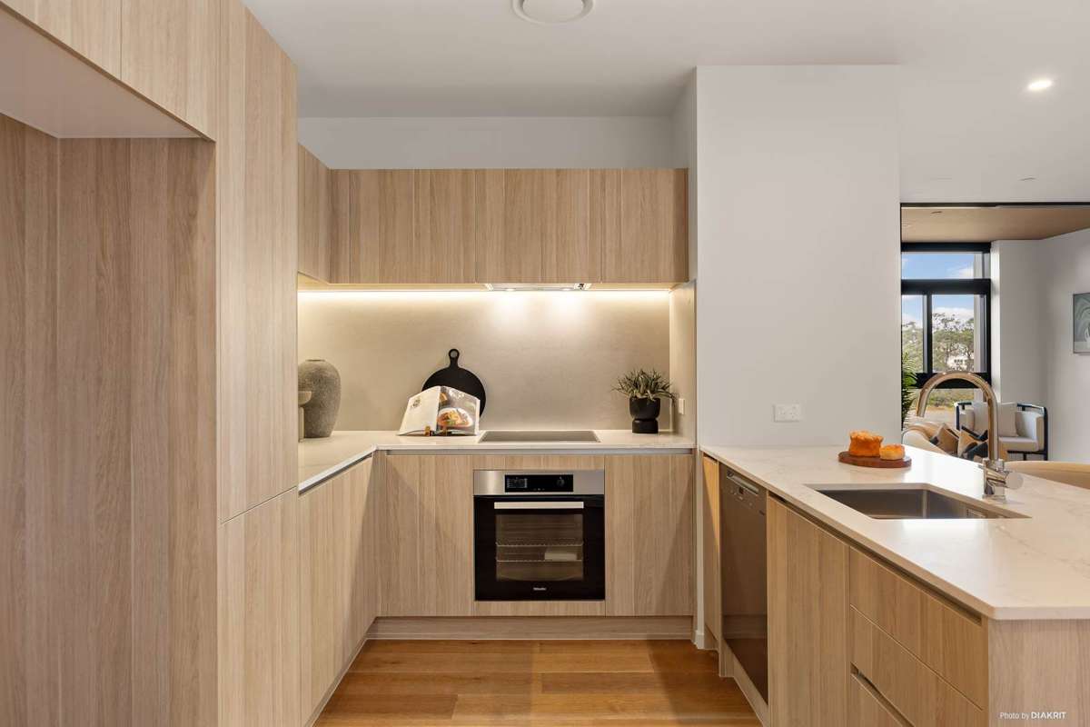 304/48 Esmonde Road_1
