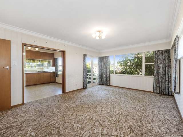 1 Garden Heights Avenue Glenview_2