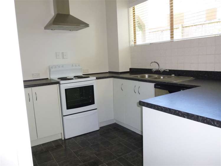 6b Pelorus Street Glenview_2