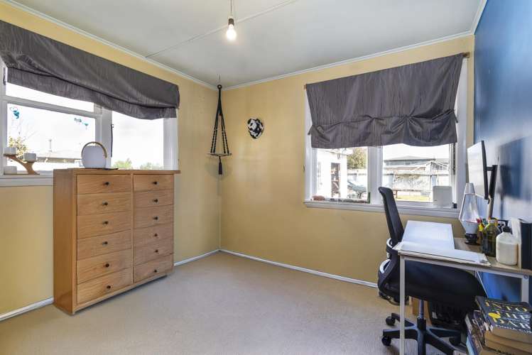 17 Gill Crescent Redwoodtown_9