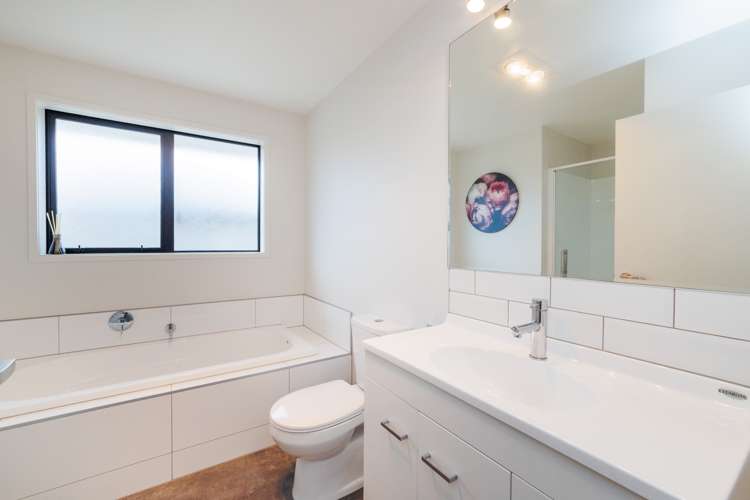 120 Pharazyn Street Feilding_13