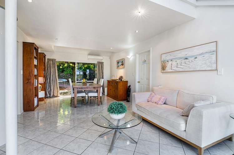 7 Okoromai Views Gulf Harbour_10