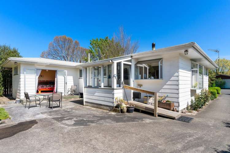 13 Deller Drive Carterton_18