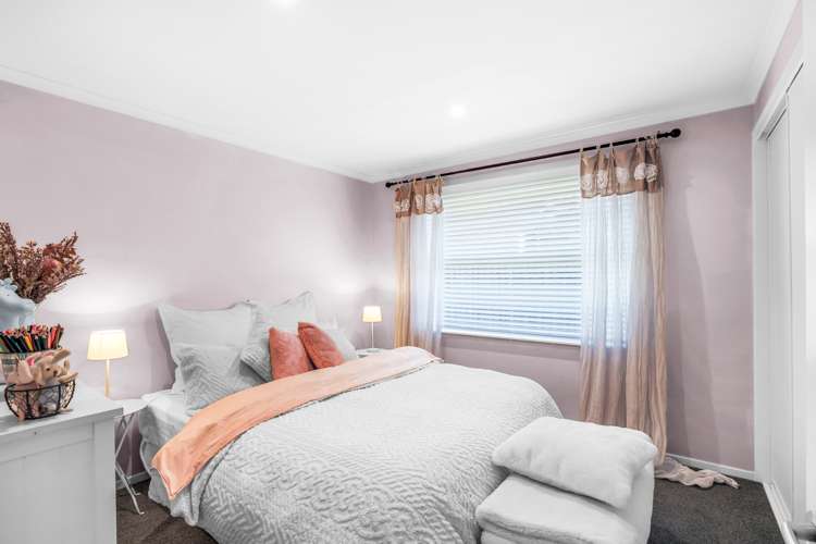 8 Sandstone Crescent Rolleston_15