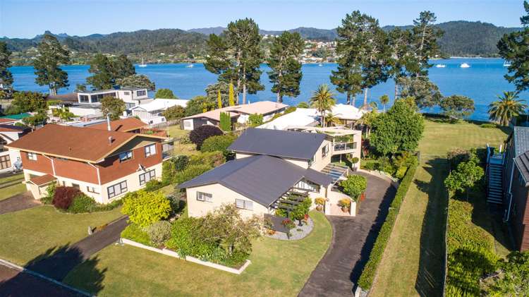 24 Dunlop Drive Pauanui_19