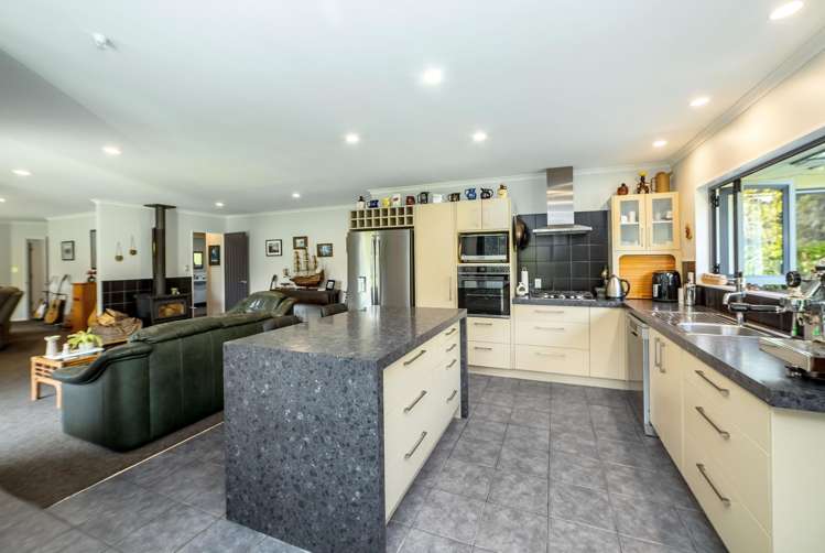 5523 Masterton Castlepoint Road_5