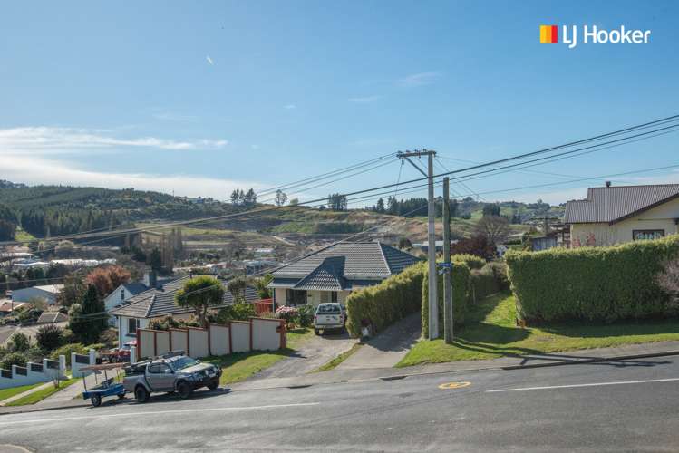 29 Rennie Street Green Island_23