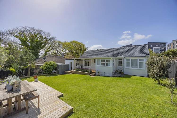 1/180 Lake Road Northcote_7