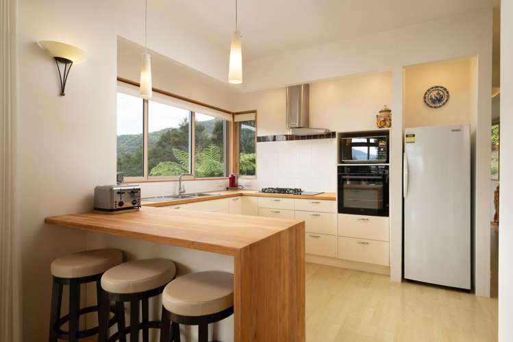 19 Saint Omer Road Kenepuru Sound_6