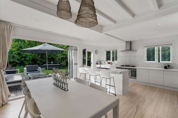 4 Yattendon Road_2