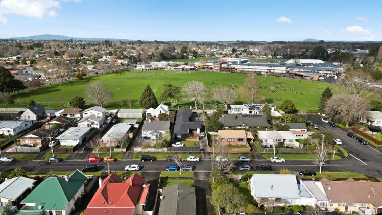 1b Frances Street Hamilton East_11