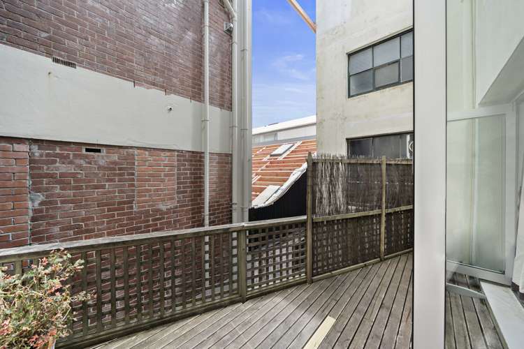 8j Egmont Street Te Aro_12