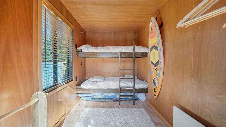 30 Moody Street Gore Bay_14